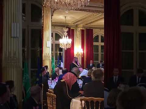فيديو .. ولي العهد يجلب نصيحة بوش من تكساس إلى الإليزيه: لن نحتاج "باربي كيو صوص"
