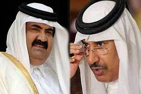 هذه هي قائمة العار ..الجريمة نهب ثروات شعب والحصيلة مليارية ولوحة الخمر شاهدة