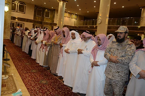 شاهد.. تشييع الشهيد "الفيفي" في خميس مشيط