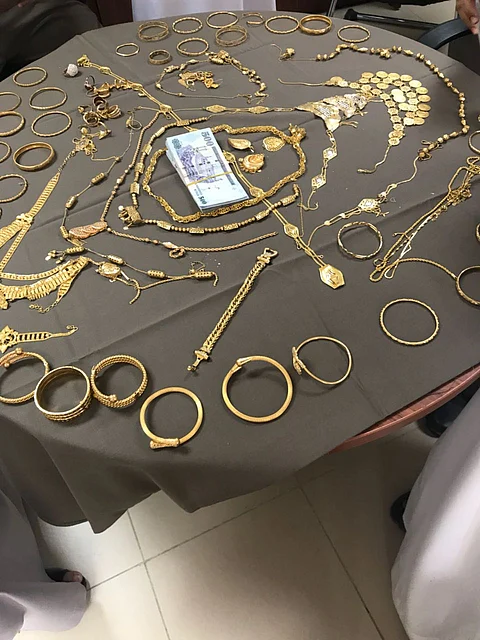 شرطة بلجرشي تطيح بعصابة سرقة النقود والذهب