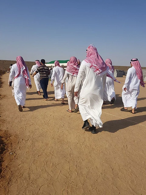 ينبع تودع الطالب "عمّار" ضحية صعق كهربائي داخل مدرسة