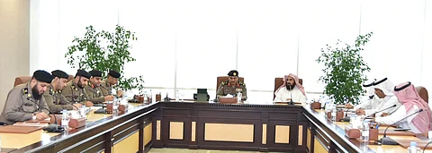 الشؤون الإسلامية تعقد اجتماعاً مع الإدارة العامة للمرور