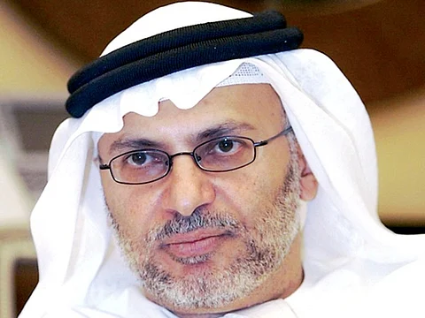 قرقاش عن الأخبار الكاذبة ضدّ السعودية والإمارات: المروِّج مرتبك والحملة للتشويه