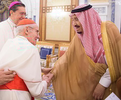 قصر اليمامة.. خادم الحرمين يستقبل مسؤولاً من الفاتيكان ورئيس لجنة شراكات "الناتو"