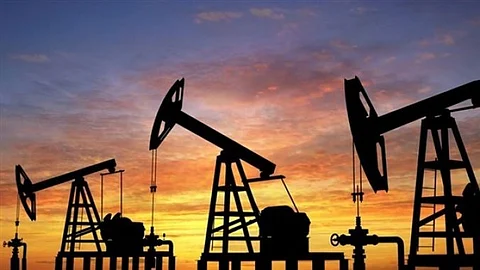 النفط يسجل أعلى سعر منذ 2014.. أكثر من 73 دولاراً لبرميل برنت