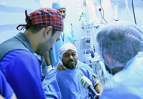 مواطنون يمنيون يشكرون المملكة على أطباء "البلسم" الدولية