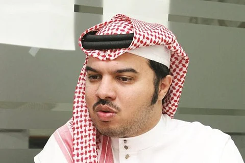الصنيع ينفي الأنباء المتداولة عن انسحاب المقيرن من رئاسة النادي