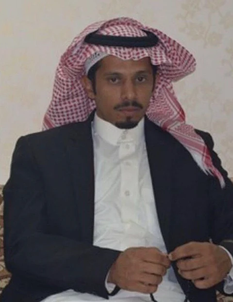 الجموع تصلي على شهيد الواجب "الشهري" في النماص