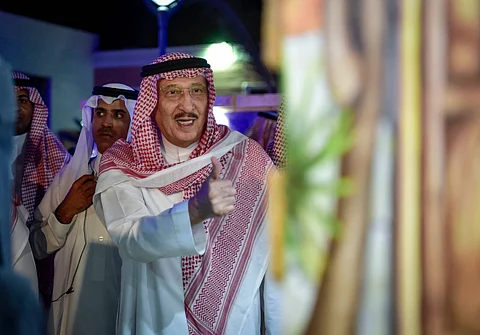 بالصور .. أمير جازان يرعى ملتقى المبدعين "بيهانس" ويكرم "سبق"