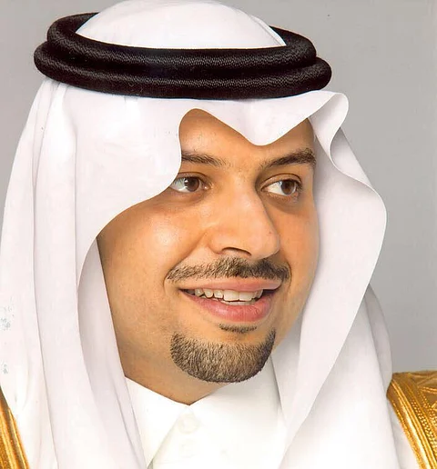 أمير "الشمالية" يوجه بتقرير مفصل حول ما نُشر في قناة "الإخبارية".. ومعالجة التلوث البصري