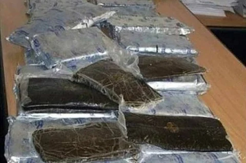 حرس الحدود يحبط تهريب 416 كجم من الحشيش ويطيح بـ34 متورطاً