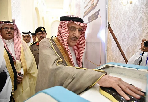 أهالي صبيا يحتفون بمرور 17 عامًا على تعيين أمير جازان.. ويدشن عدة مشروعات تنموية