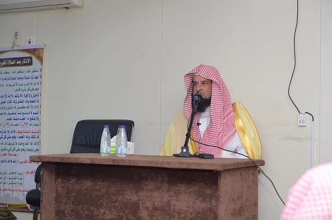 "السند" يلقي محاضرة توعوية في قوة عرعر بالحدود الشمالية