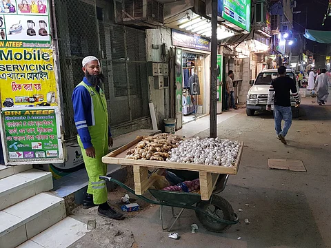 "بلدية المسفلة" تصادر 50 مبسطًا لمنتجات غير صالحة بسوق "نكاسة مكة"