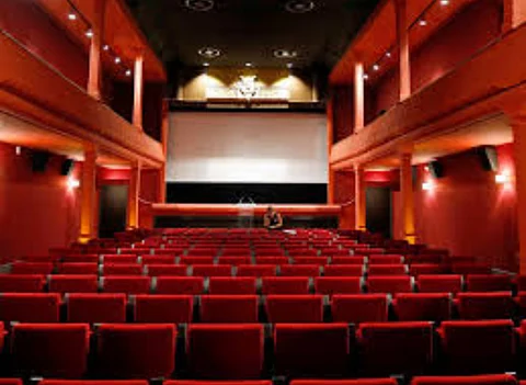 مصادر "سبق": افتتاح 8 قاعات للسينما في مكة قريباً.. هنا تفاصيلها