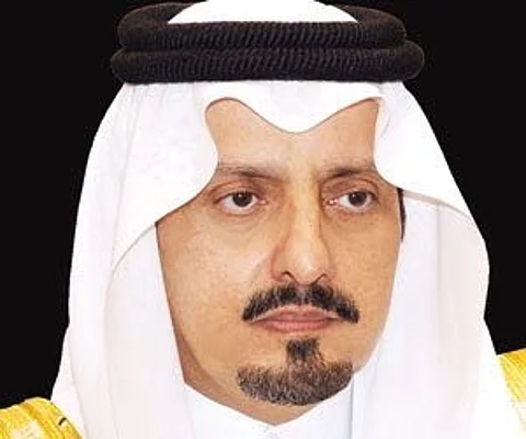 أمير عسير يرعى حفل تخريج كلية "ابن رشد" للعلوم الإدارية بأبها .. الأربعاء