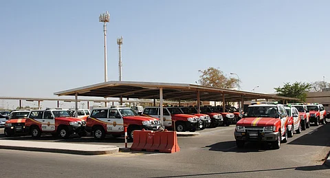 "ملكية ينبع" تكشف تبعات وأضرار وقوف السيارات التالفة والمهملة داخل الأحياء السكنية