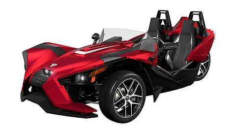 "التجارة" تستدعي 53 مركبة "POLARIS / Slingshot"