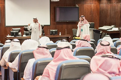 المغيري: برنامج وطني لتطوير قادة القطاع البلدي بالشراكة بين "القروية" وجامعة الملك سعود