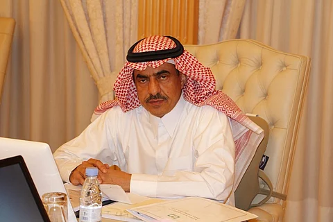 وزير الشؤون البلدية يوافق على العمل بلائحة محطات الوقود ومراكز الخدمة "المعدّلة"
