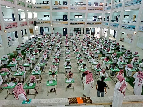5364 طالباً وطالبة يؤدون اختباراتهم بتعليم النماص.. غداً