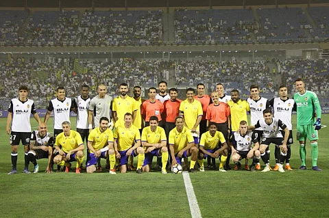في اعتزال الهريفي.. التعادل يخيم على مواجهة النصر وفالنسيا