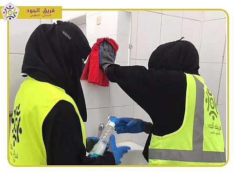 شاهد.. متطوعات "الجود" يجهِّزن مصليات للنساء استعدادًا لـ"رمضان" في سكاكا