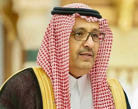 أمير الباحة يعزي أسرة المصور العوضة