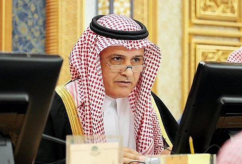"ابن جمعة" يرفع توصية أخرى تدعم "تحديد الحد الأدنى للرواتب"..ويقول: "لا يقل عن ٦ آلاف ريال"