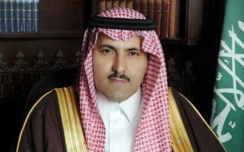 سفير خادم الحرمين: إعادة إعمار اليمن ستنطلق قريباً من سقطرى