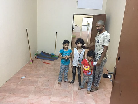 جازان.. ليلى وشقيقتاها يستقبلن رمضان بظروف قاهرة.. أب مضطرب ومنزل خاوٍ