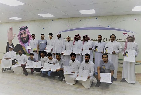 "أعمال للتنمية الأسرية" تخرّج الدفعة الرابعة المتخصصة في صيانة الجوالات