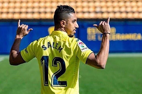 "فيال ريال" يمنح سالم الدوسري فرصة اللعب أمام ريال مدريد