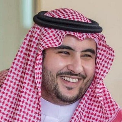 "خالد بن سلمان" يوجِّه سؤالاً لوزير الخارجية الإيراني