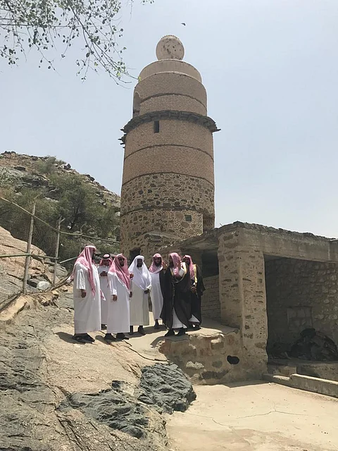 "السند" يوجه بافتتاح مركز توجيهي بالطائف