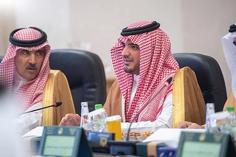  وزير الداخلية يرأس اجتماع لجنة الحج العليا بحضور أميرَيْ مكة والمدينة