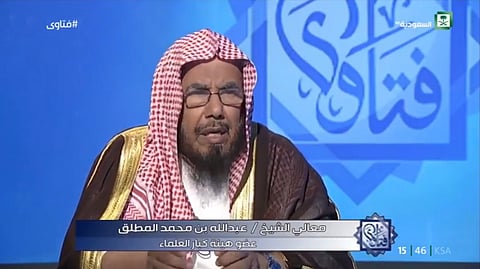 "المطلق": لا شيء في دخول الكفار المساجد والاستعانة بهم في صيانتها جائز