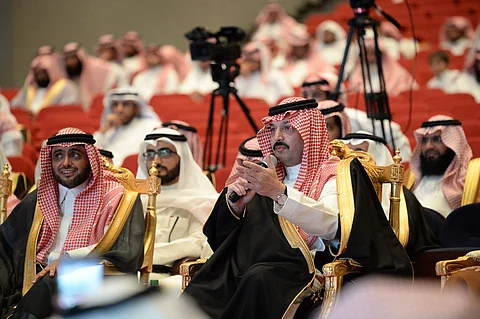 نائب أمير عسير يطلق حملة "تفريج كربة" بتبرعات تجاوزت ١٣ مليون ريال
