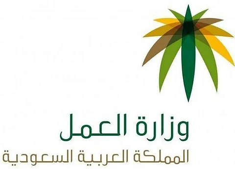 32 ألف جولة على محلات الاتصالات تكشف عن 1442 مخالفة