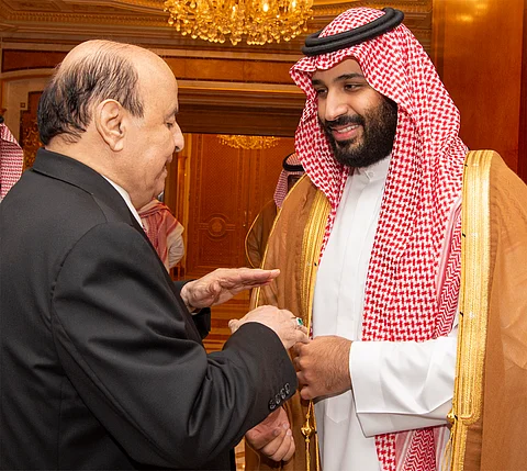 #ولي_العهد والرئيس اليمني يبحثان المستجدات والتطورات على الساحة اليمنية