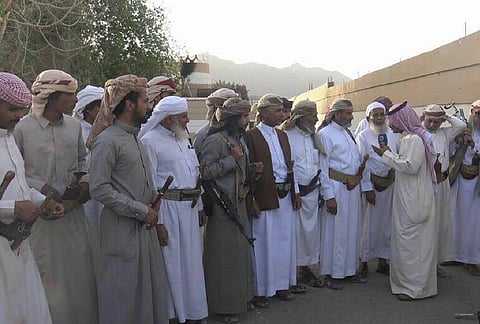 شاهد.. النازحون يعودون إلى مساكنهم بعد تحرير مناطق الفرع بكتاف صعدة اليمنية