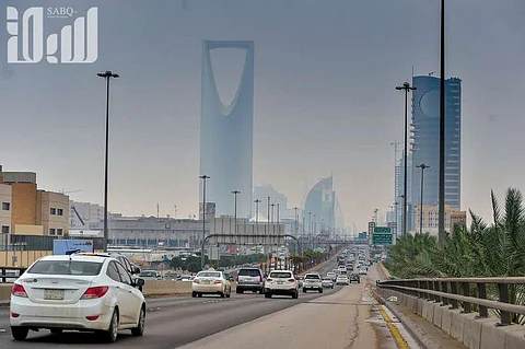 شرطة الرياض تضبط تشكيلاً عصابيًّا متخصصًا في تزييف العملات