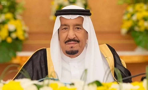 بأمر الملك.. إعفاء وزير العمل ونائب وزير النقل من منصبَيْهما وإنشاء مجلس للمحميات برئاسة ولي العهد