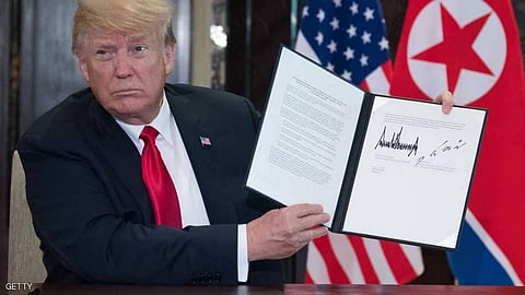 تعرَّف على تفاصيل الوثيقة "الشاملة" التي وقّعها ترامب وكيم في قمة "الجزيرة"