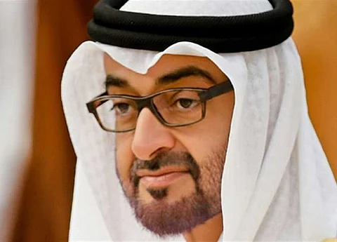ولي عهد أبوظبي يستقبل الرئيس اليمني ويبحث تطورات الأوضاع على الساحة اليمنية