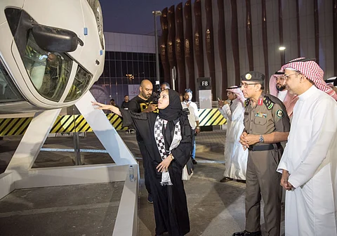 مرور الرياض يدشن فعالية "توكلي وانطلقي" لتمكين المرأة من القيادة