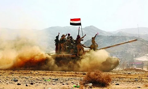 الجيش اليمني يسيطر على مواقع جديدة بمحافظة لحج ويتقدم في البيضاء