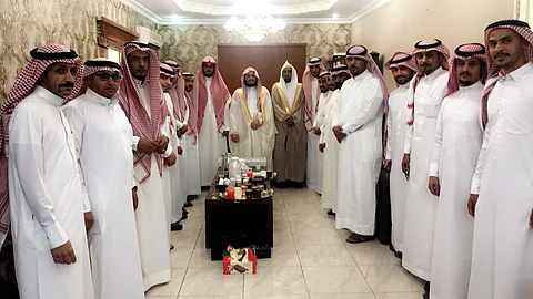 محكمة تنفيذ تبوك تقيم حفل معايدة لمنسوبيها
