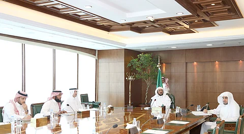 "آل الشيخ": المخدرات تدمر الشباب وحرب على أي مجتمع آمن ومستقر