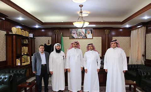 "الحسني" يتفقد فرع وزارة البيئة والمياه والزراعة بـ"طريف"